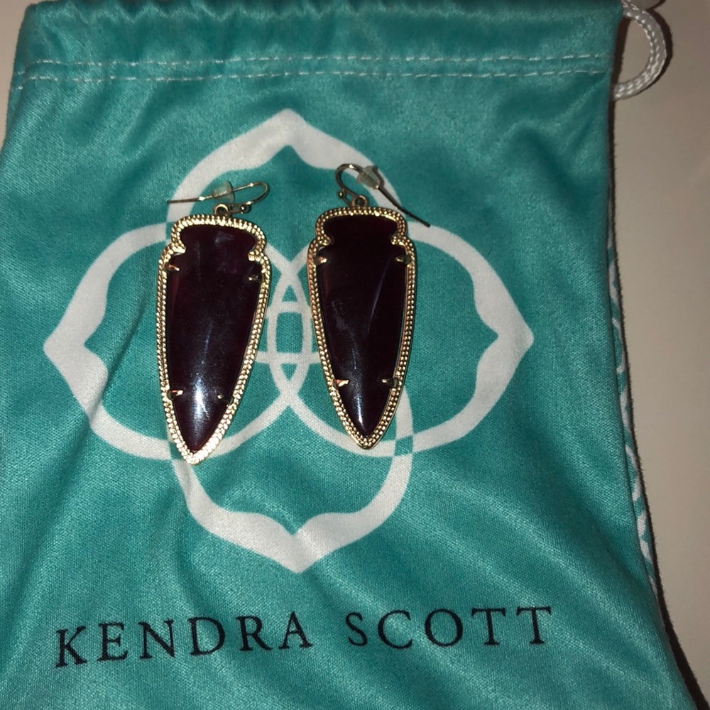Kendra Scott Skylar Earrings in Maroon